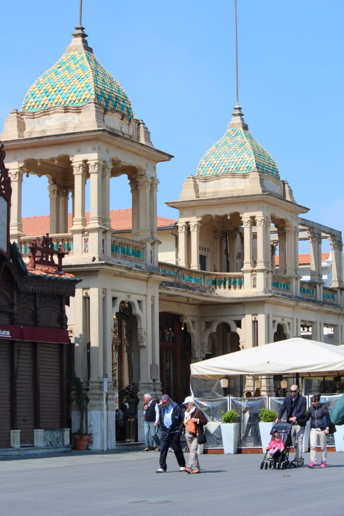 Caffè Margherita primo edificio Liberty a Viareggio