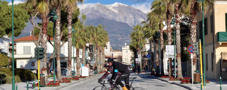 versilia in bici