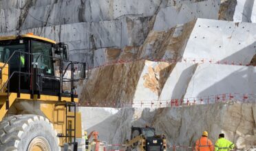 Cavi di marmo di Carrara